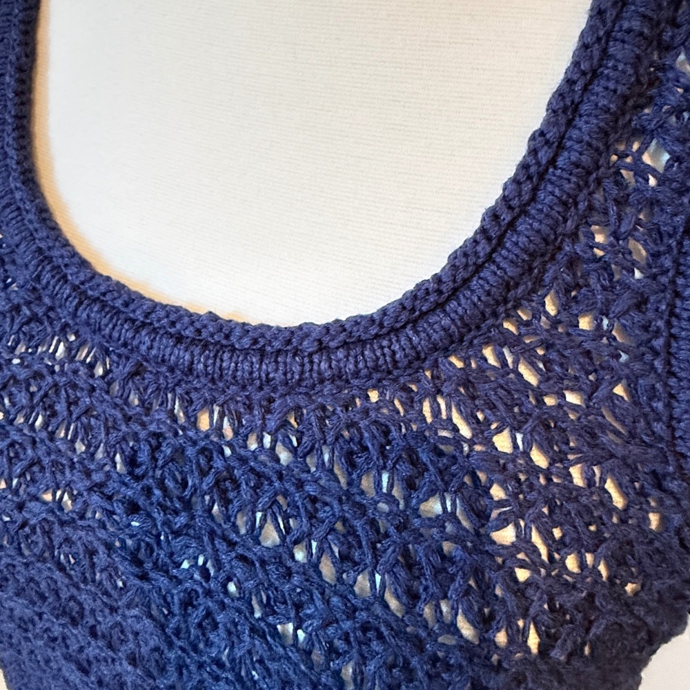 Aerie Navy Blue Open Knit Tank Top Women's Size Large — Fall Layering Piece - Picture 11 of 12